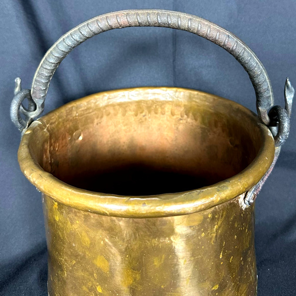 Turkish Hammered VTG Copper Pot Dovetail Seams Rolled Edge Forged Handles RARE - Picture 2 of 15